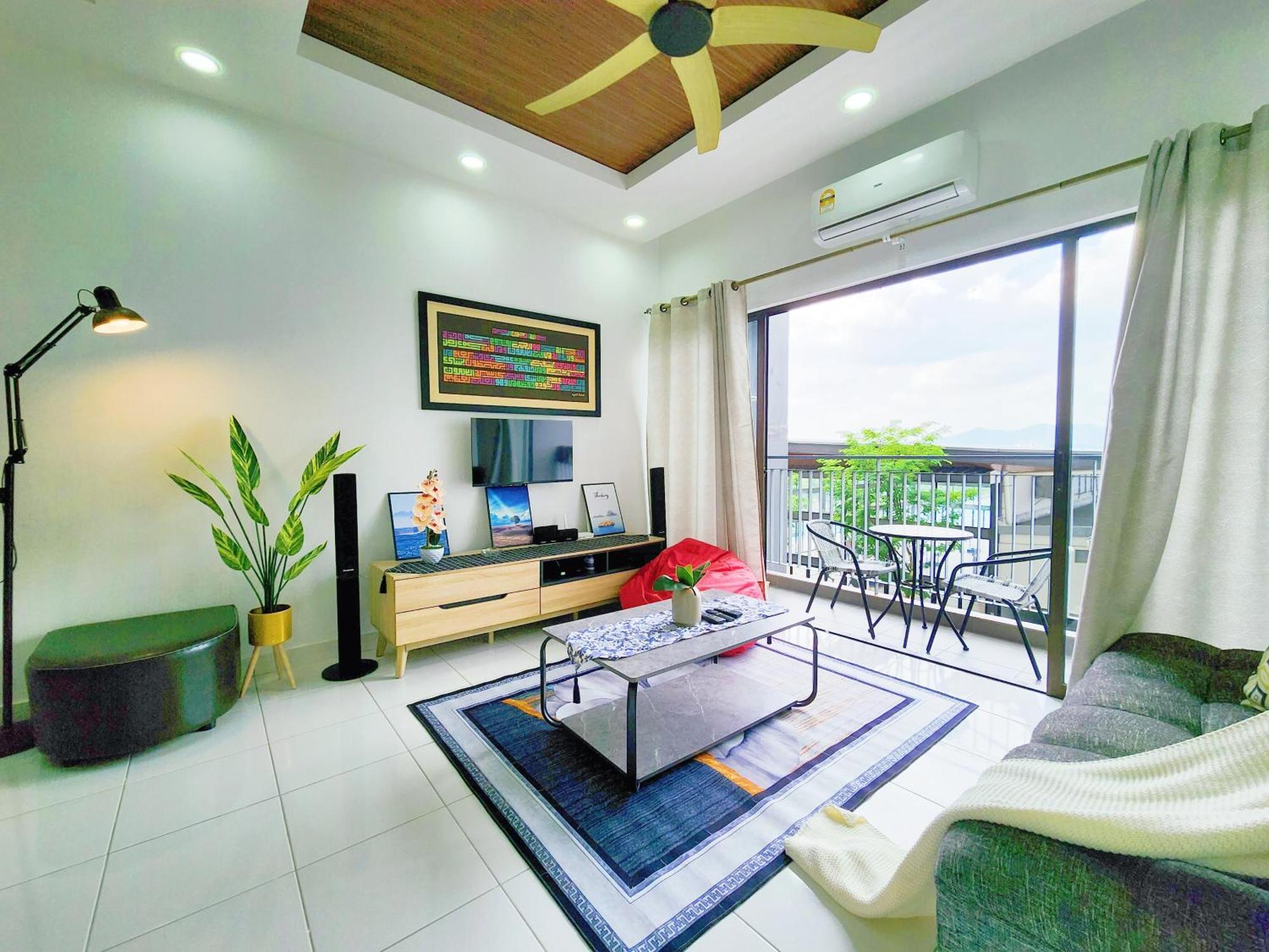 Klia Lili Residensi 5 Plus 2 Pax With Splendid Pool Nilai Dış mekan fotoğraf